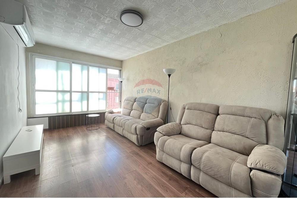 Apartment for Sale in מעלות - Image 1