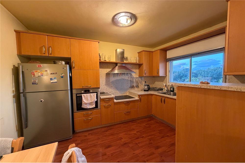 Apartment for Sale in Tel Aviv - Image 4