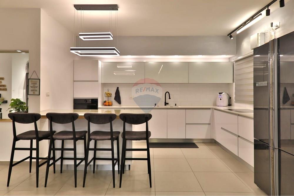 Apartment for Sale in קרית ביאליק - Image 1