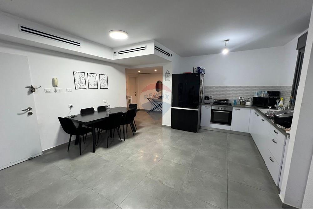 Apartment for Sale in נתיבות - Image 3