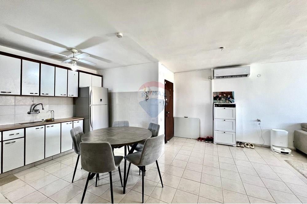 Apartment for Sale in Netanya - Image 6