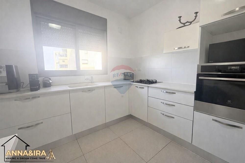 Apartment for Sale in מעלות - Image 5