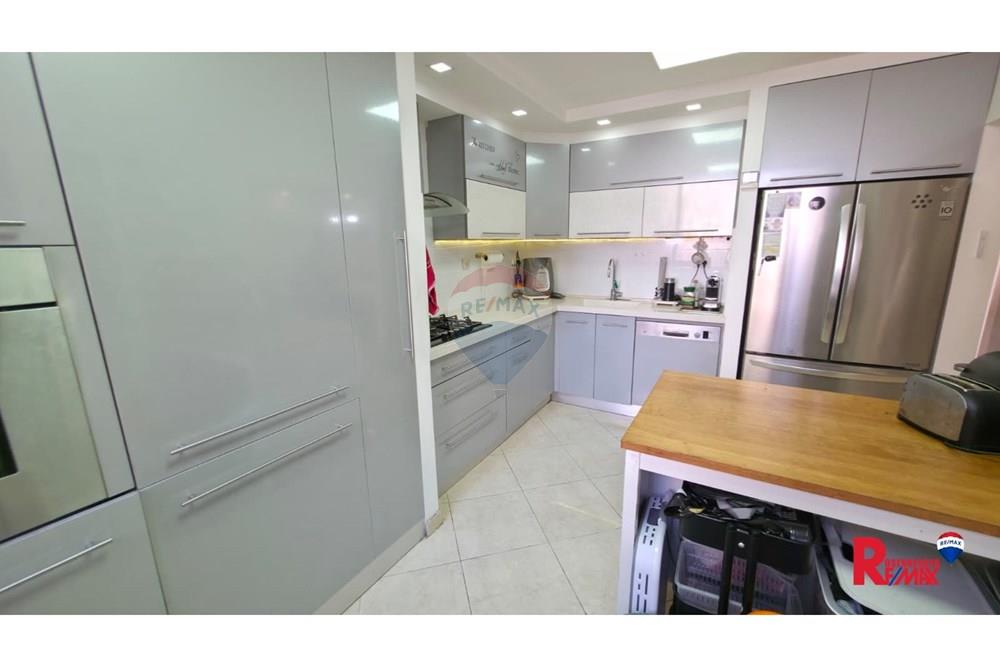 Apartment for Sale in Rishon LeZion - Image 6
