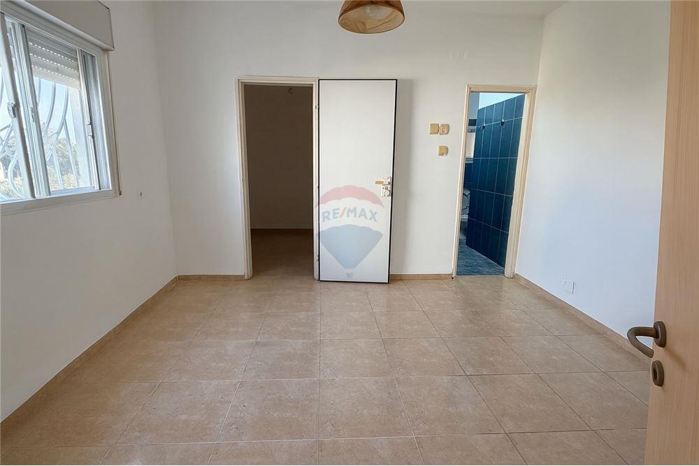 Apartment for Sale in קרית ביאליק - Image 5
