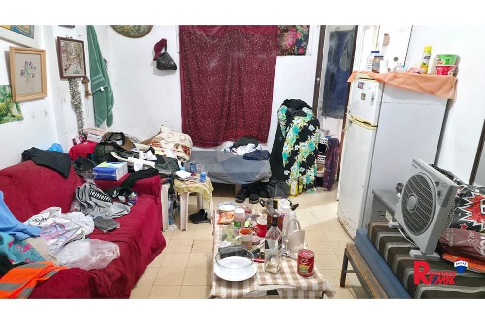 Apartment for Sale in Tel Aviv - Image 2