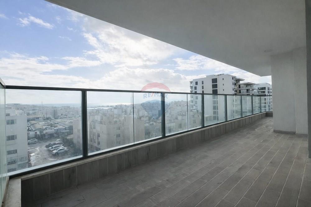 Apartment for Sale in Afula - Image 1