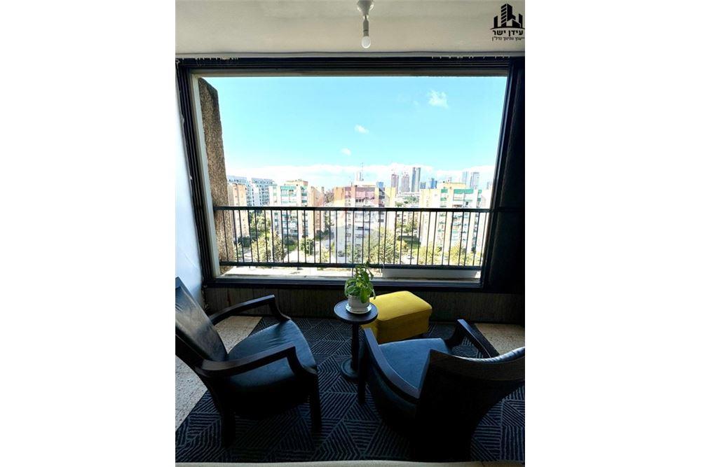 Apartment for Sale in Tel Aviv - Image 6