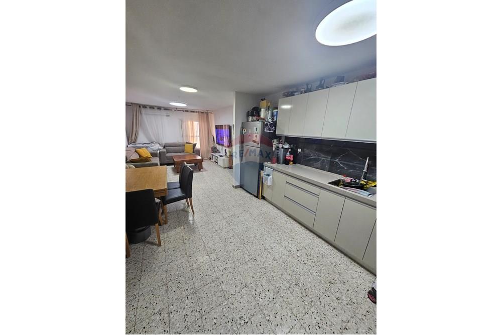 Apartment for Sale in Beer Sheva - Image 4