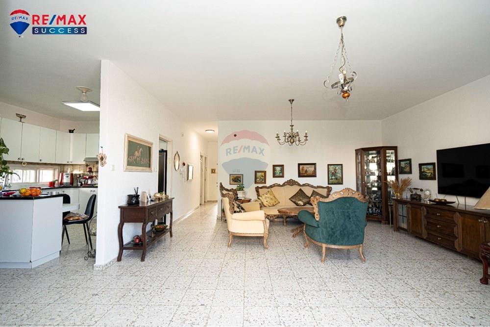 Apartment for Sale in Ramla - Image 1