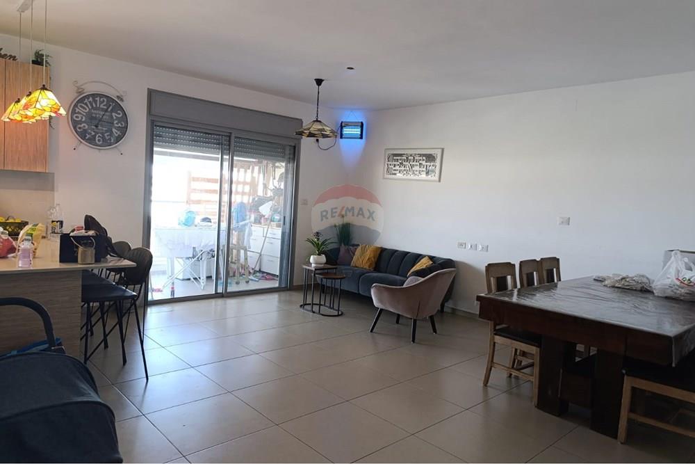 Apartment for Sale in Sderot - Image 3