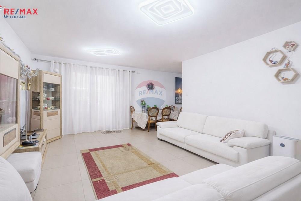 Apartment for Sale in Ashkelon - Image 4