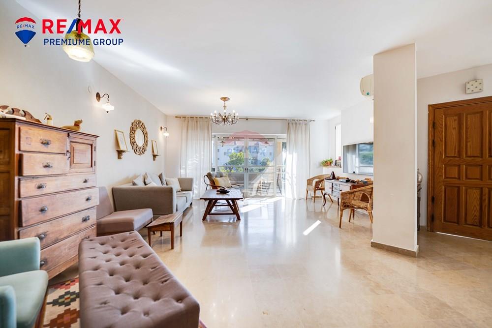 Apartment for Sale in שוהם - Image 5