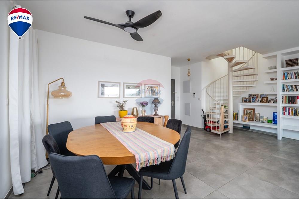 Apartment for Sale in Zichron Ya'akov - Image 5