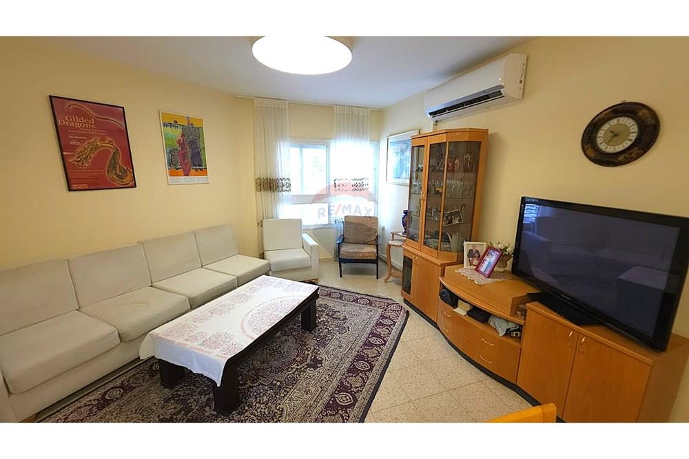 Apartment for Sale in Netanya - Image 1