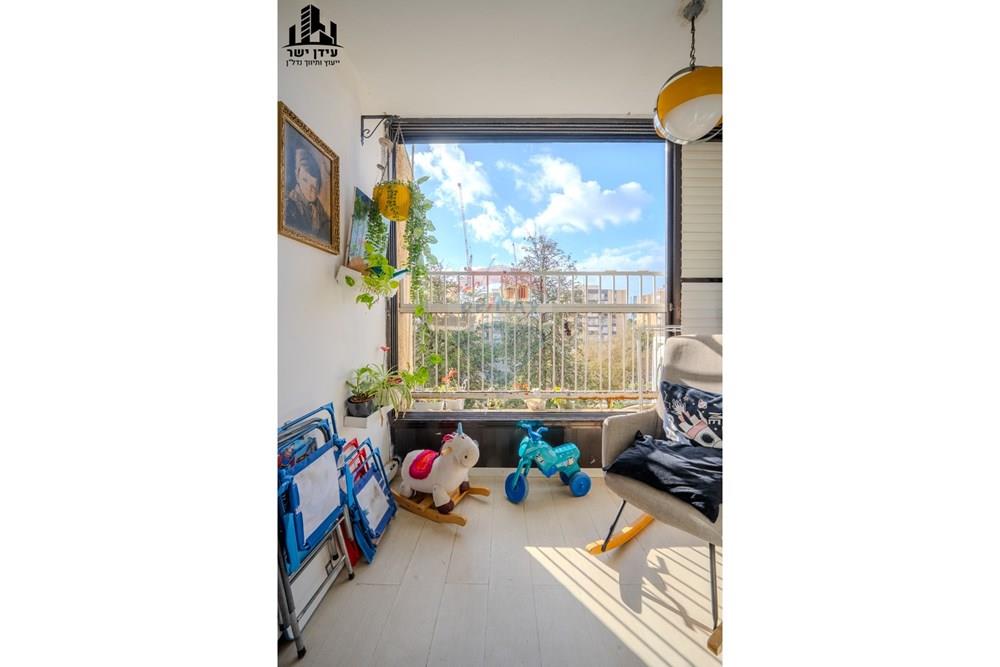 Apartment for Sale in Tel Aviv - Image 4