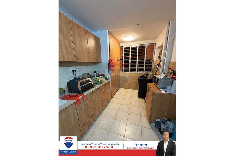 Apartment for Sale in Tel Aviv - Image 4