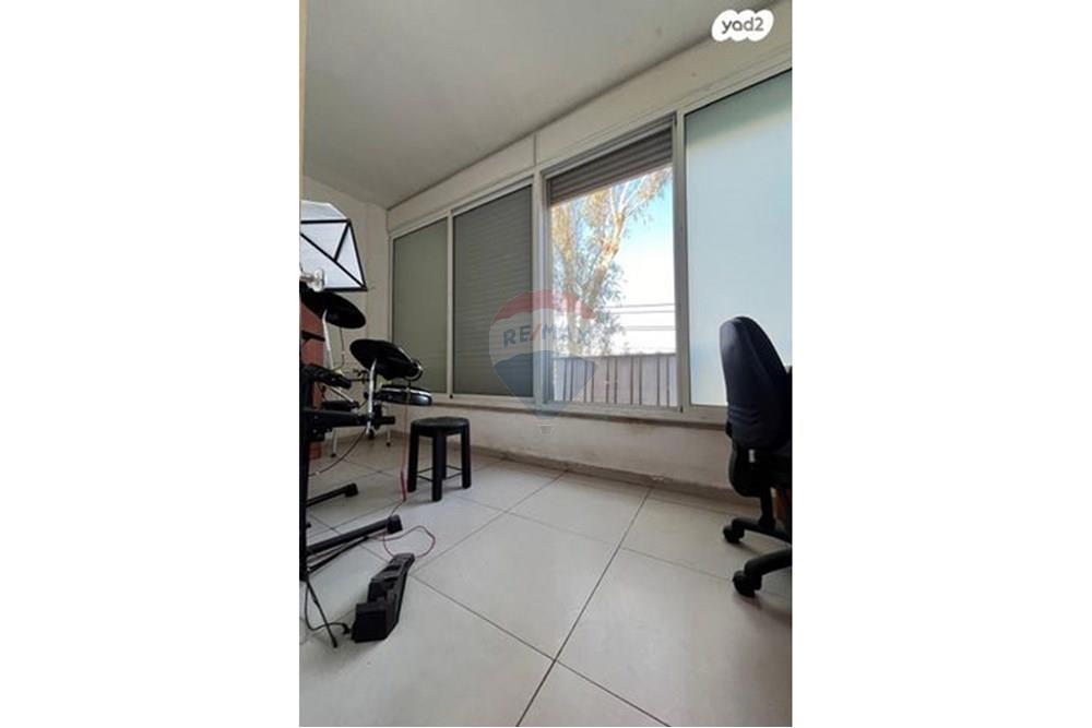 Apartment for Sale in Haifa - Image 7