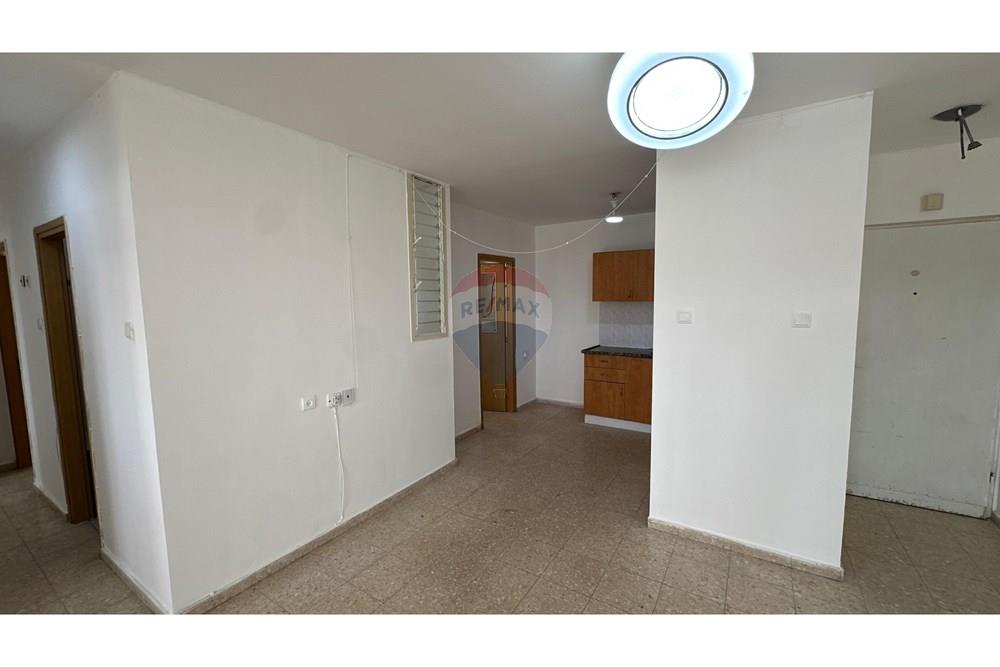 Apartment for Sale in Beer Sheva - Image 2
