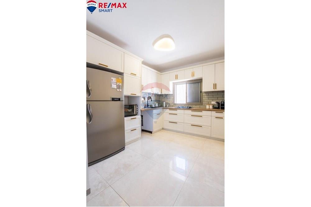 Apartment for Sale in קרית אתא - Image 6