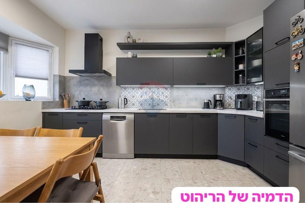 Apartment for Sale in Herzliya - Image 4