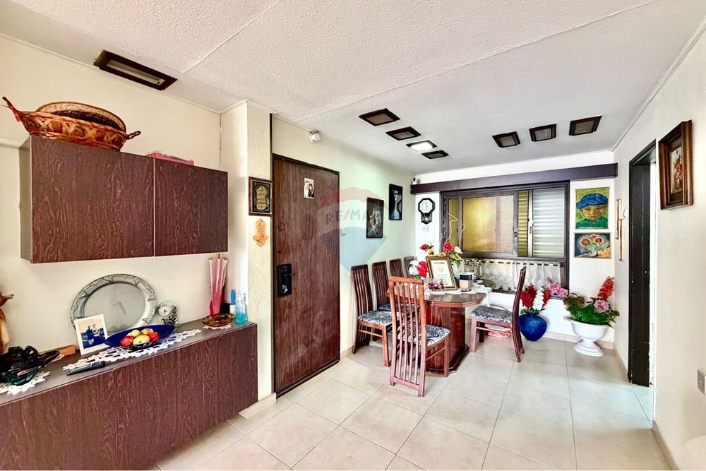 Apartment for Sale in Netanya - Image 3