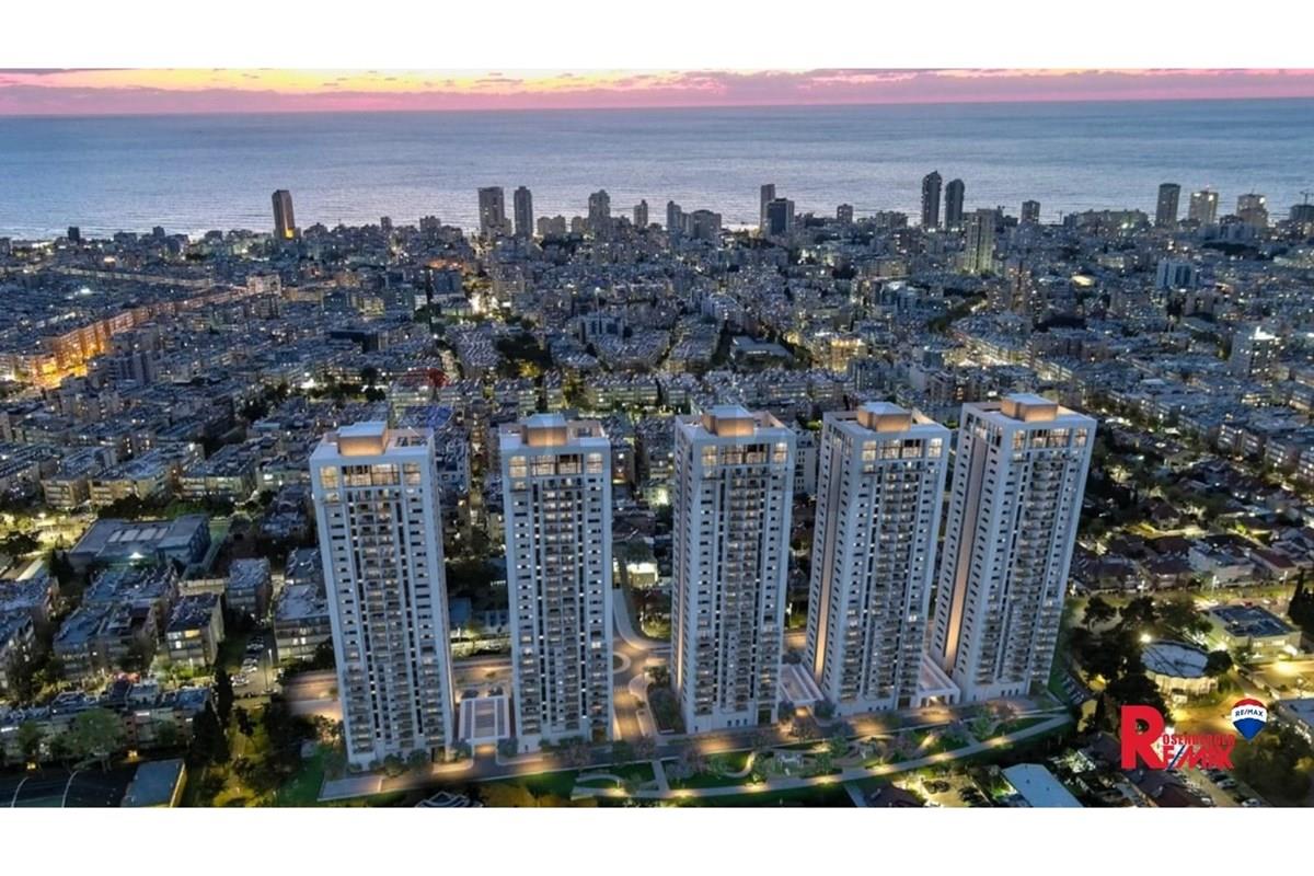Apartment for Sale in Bat Yam - Image 1