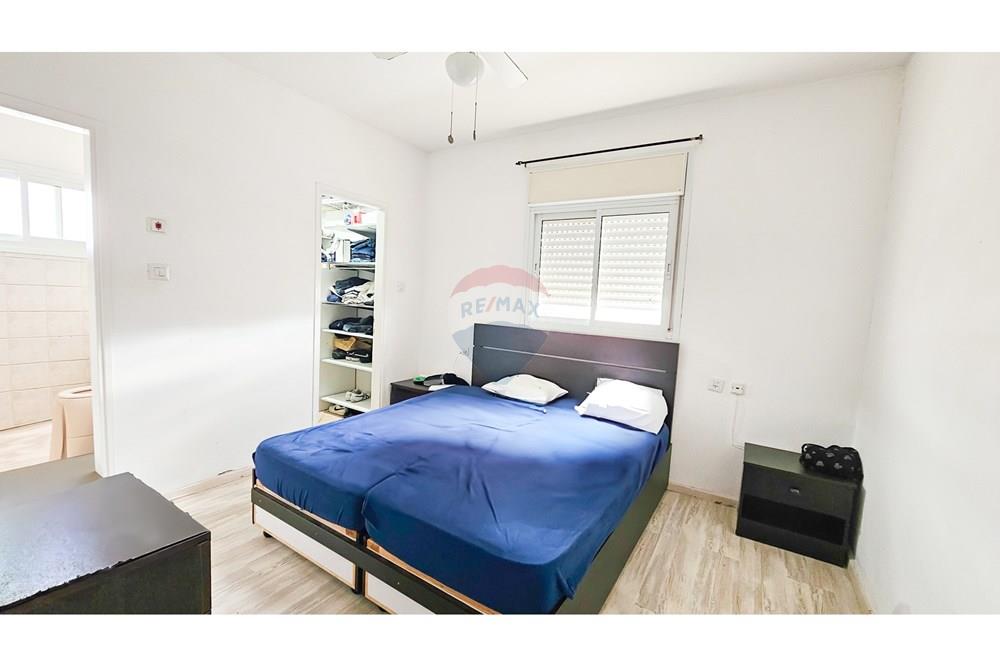 Apartment for Sale in Ashdod - Image 2