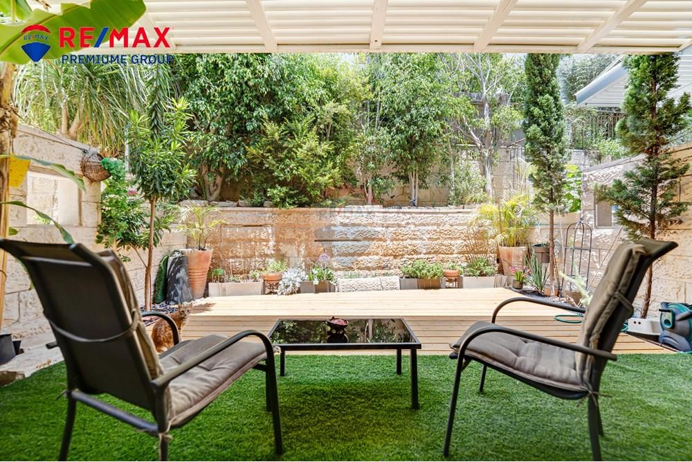 Apartment for Sale in שוהם - Image 1