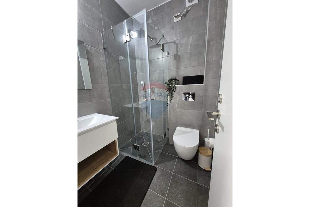 Apartment for Sale in Lod - Image 5