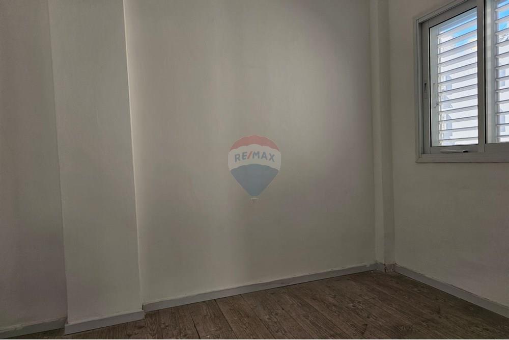 Apartment for Sale in Holon - Image 6