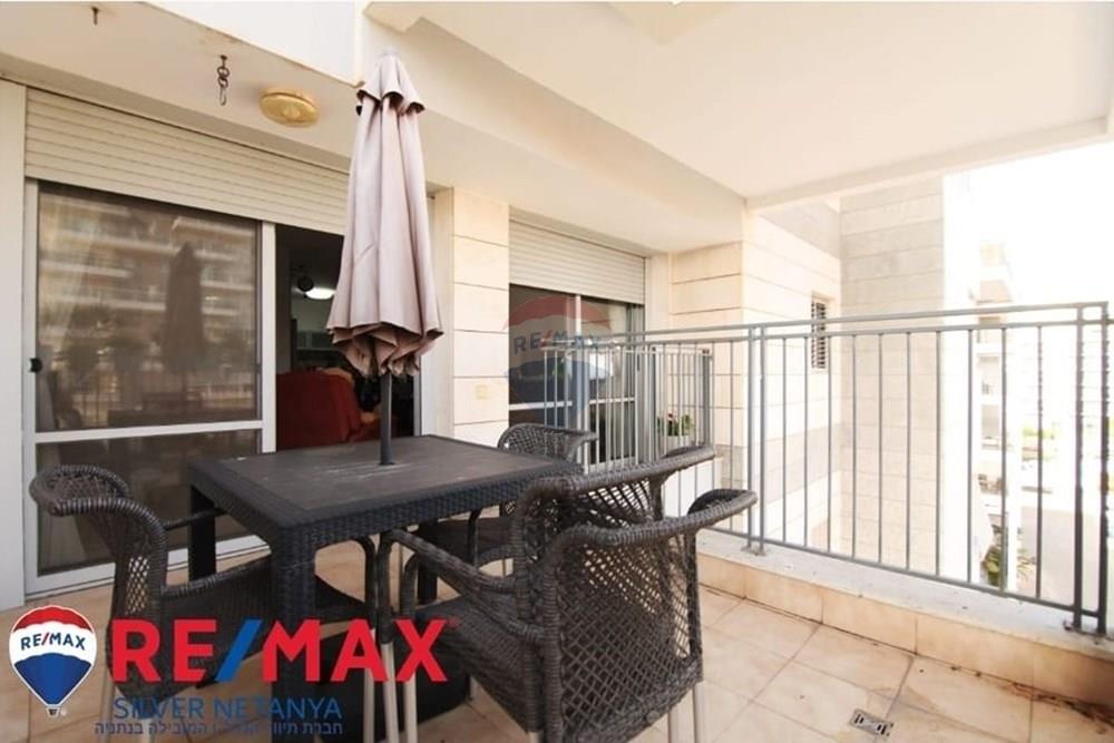 Apartment for Sale in Netanya - Image 4
