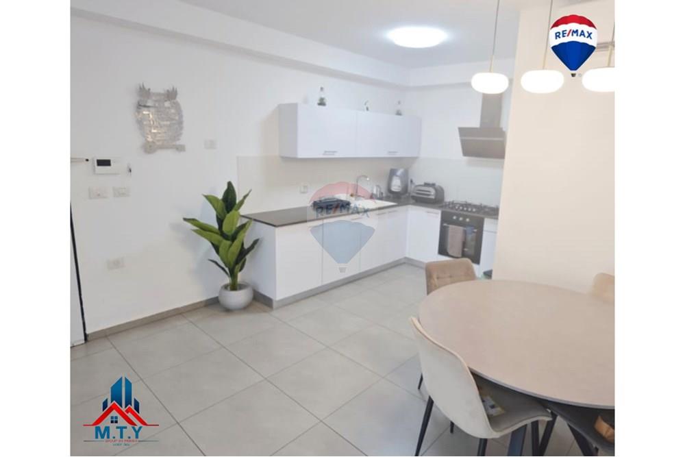 Apartment for Sale in Ramla - Image 5