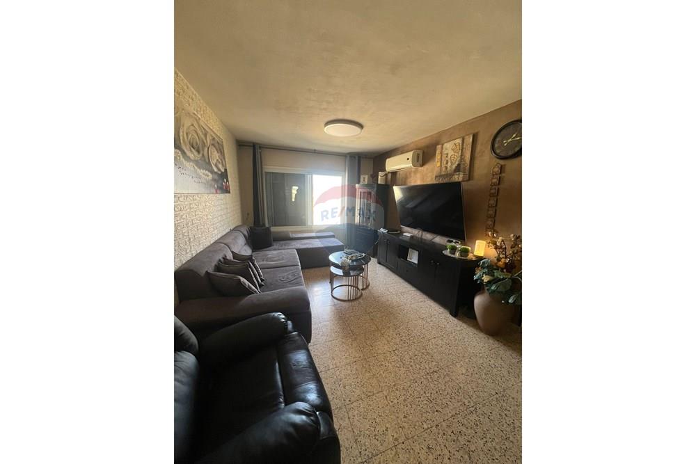 Apartment for Sale in Beer Sheva - Image 4