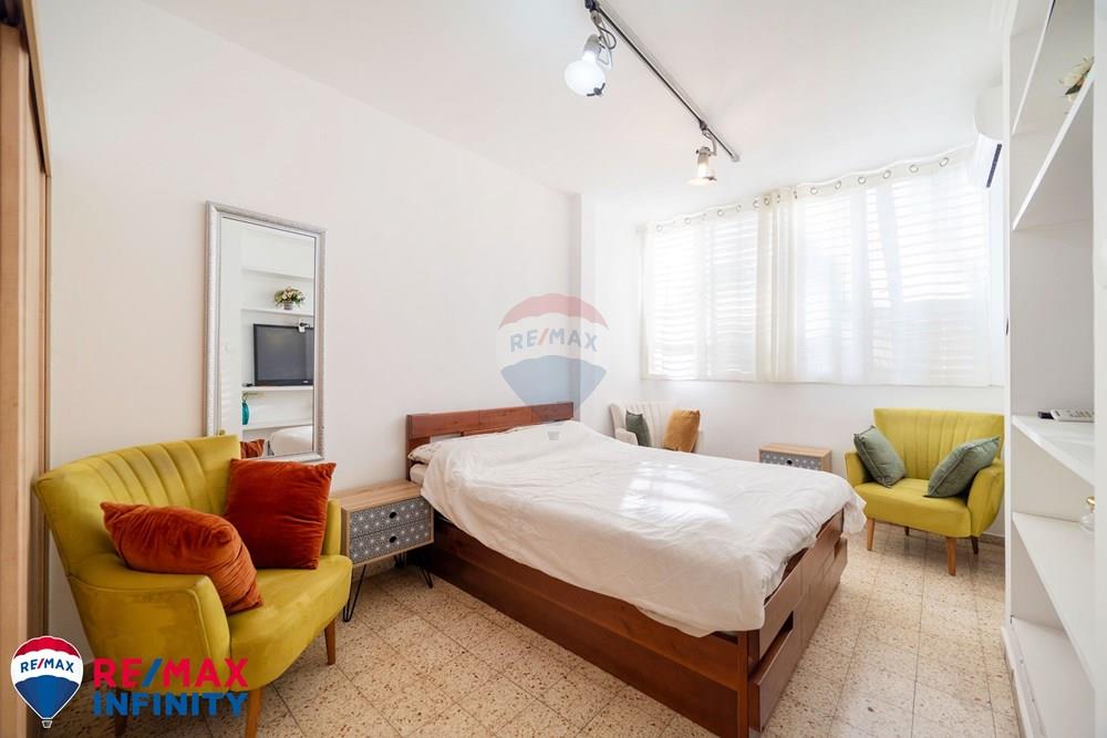 Apartment for Sale in Petah Tikva - Image 1