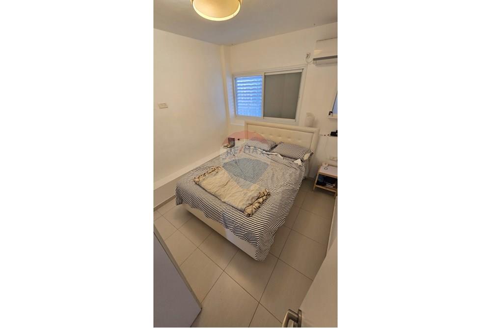 Apartment for Sale in Haifa - Image 2