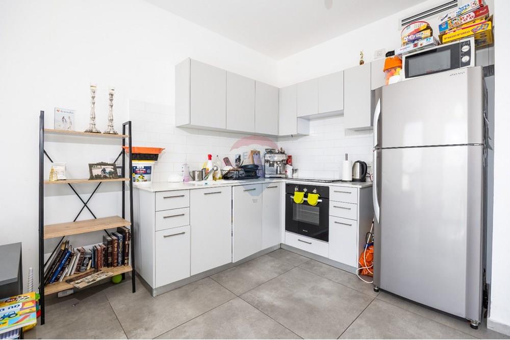 Apartment for Sale in Jerusalem - Image 2