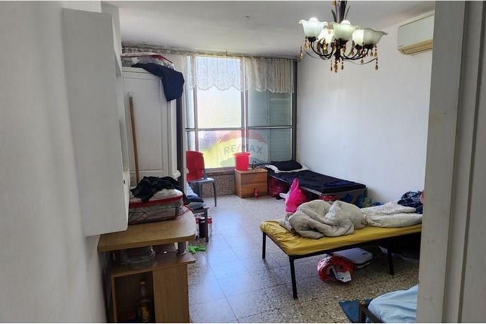 Apartment for Sale in Tel Aviv - Image 1