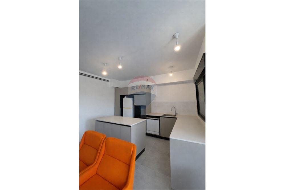 Apartment for Sale in Tel Aviv - Image 3