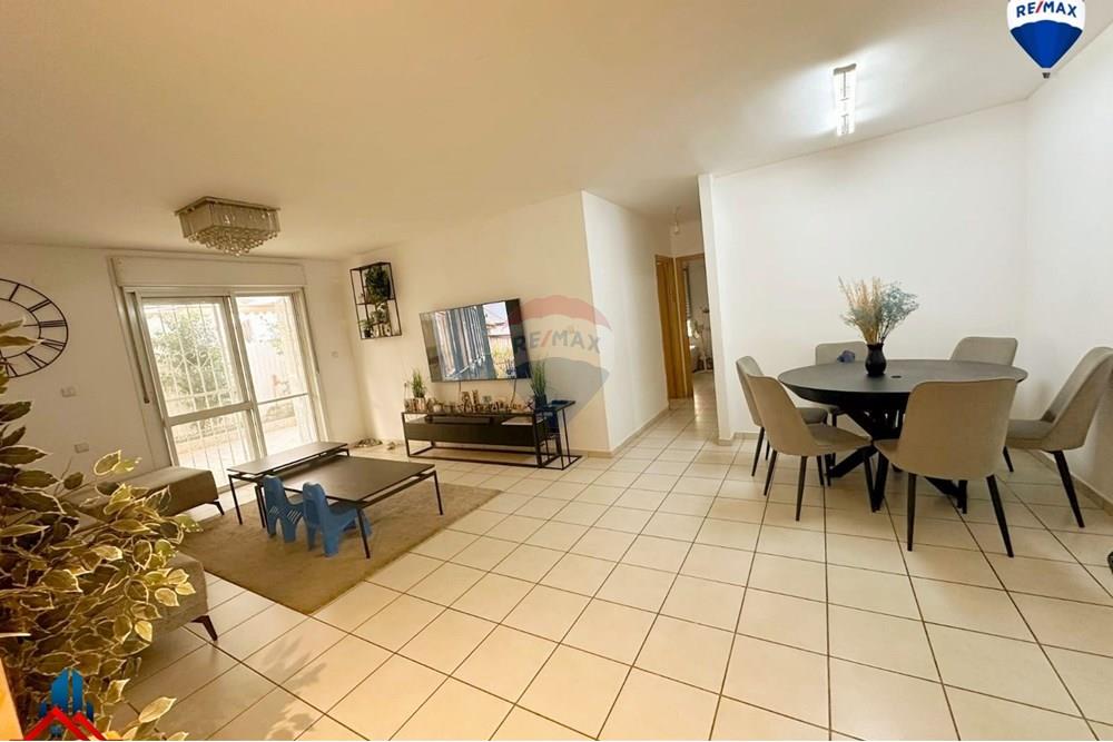 Apartment for Sale in Ramla - Image 1