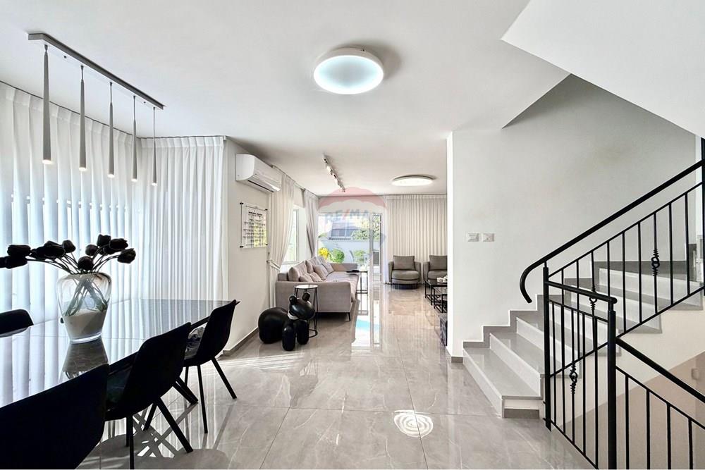 Apartment for Sale in Netanya - Image 6
