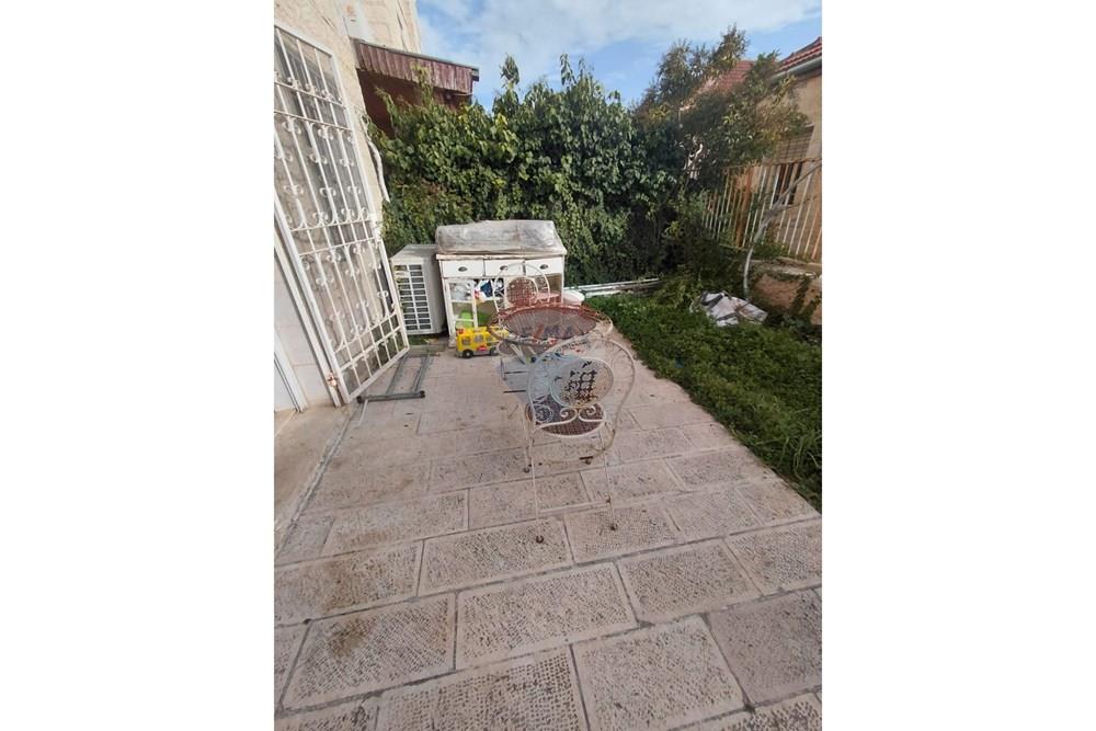 Apartment for Sale in Jerusalem - Image 1