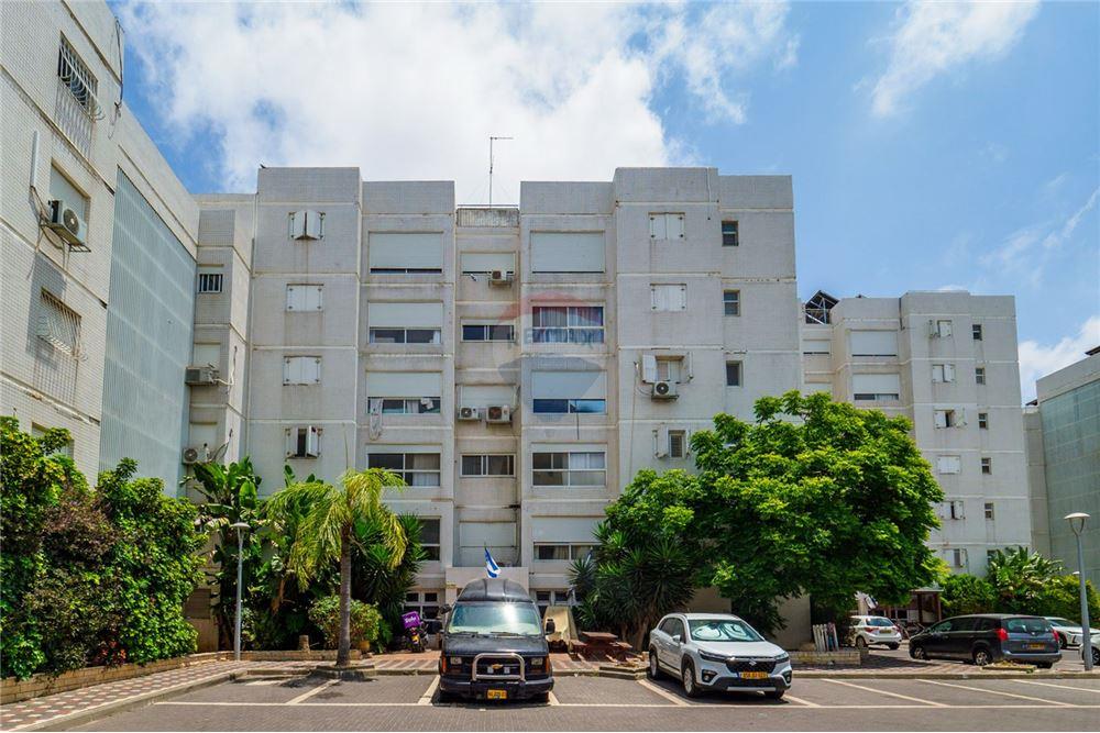 Apartment for Sale in Nahariya - Image 1