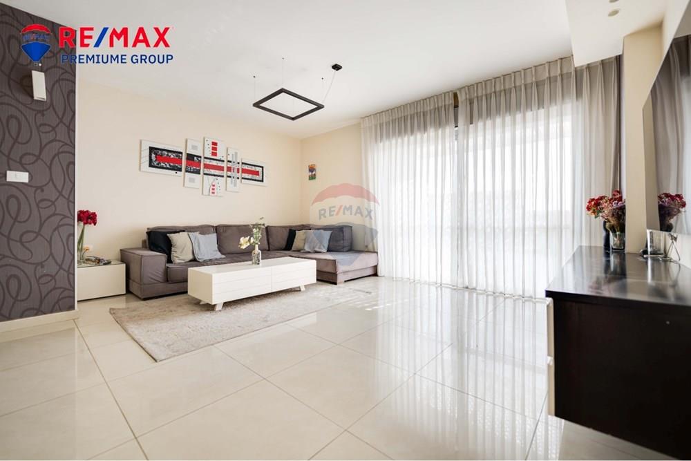 Apartment for Sale in שוהם - Image 6