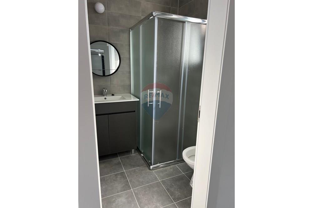 Apartment for Sale in Kiryat Yam - Image 3