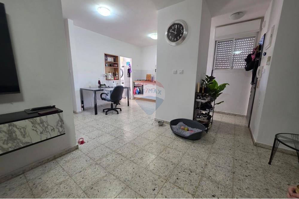 Apartment for Sale in Beer Sheva - Image 4