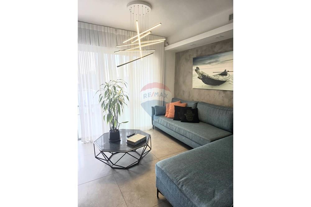 Apartment for Sale in Modi'in - Image 4