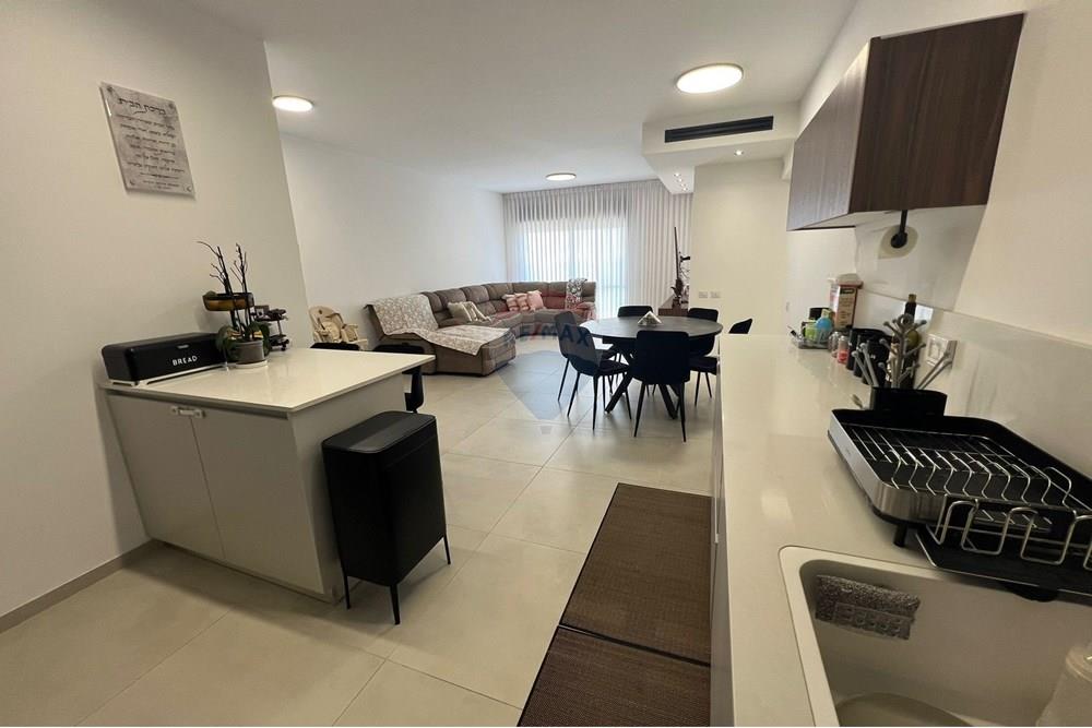 Apartment for Sale in נתיבות - Image 6