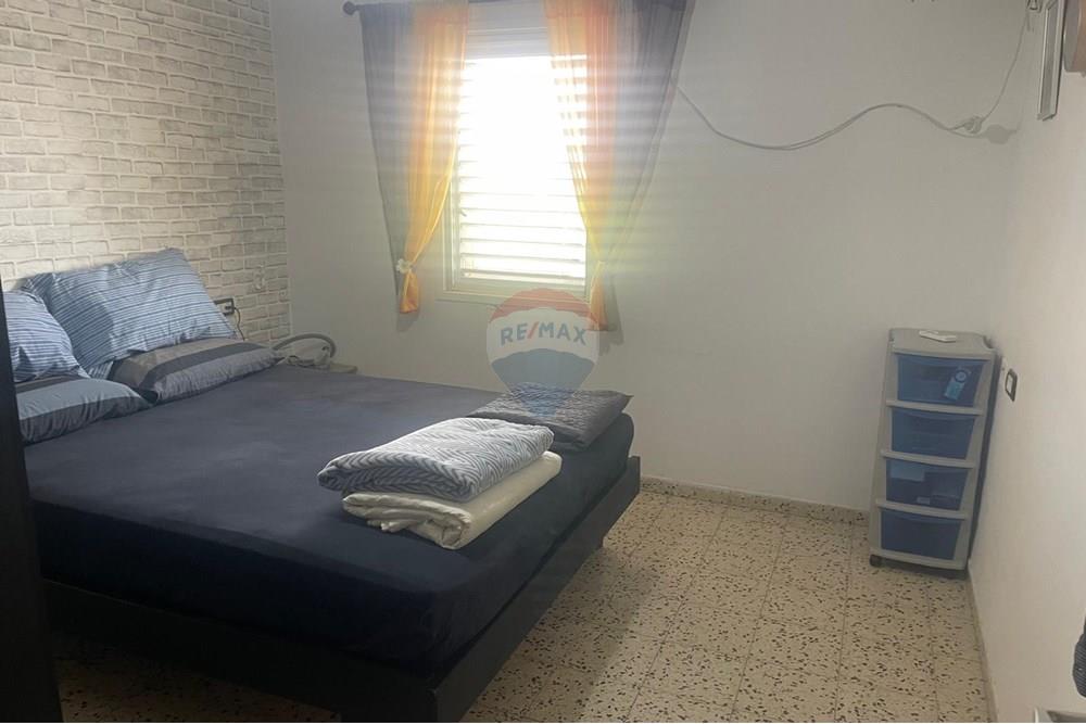 Apartment for Sale in שלומי - Image 4
