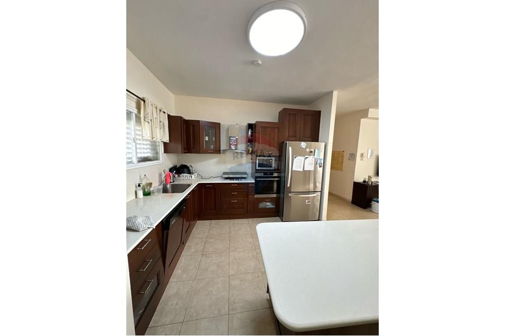 Apartment for Sale in קרית אתא - Image 3