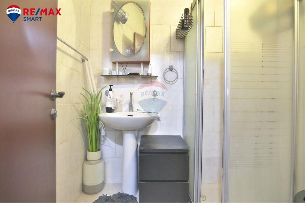Apartment for Sale in קרית מוצקין - Image 4